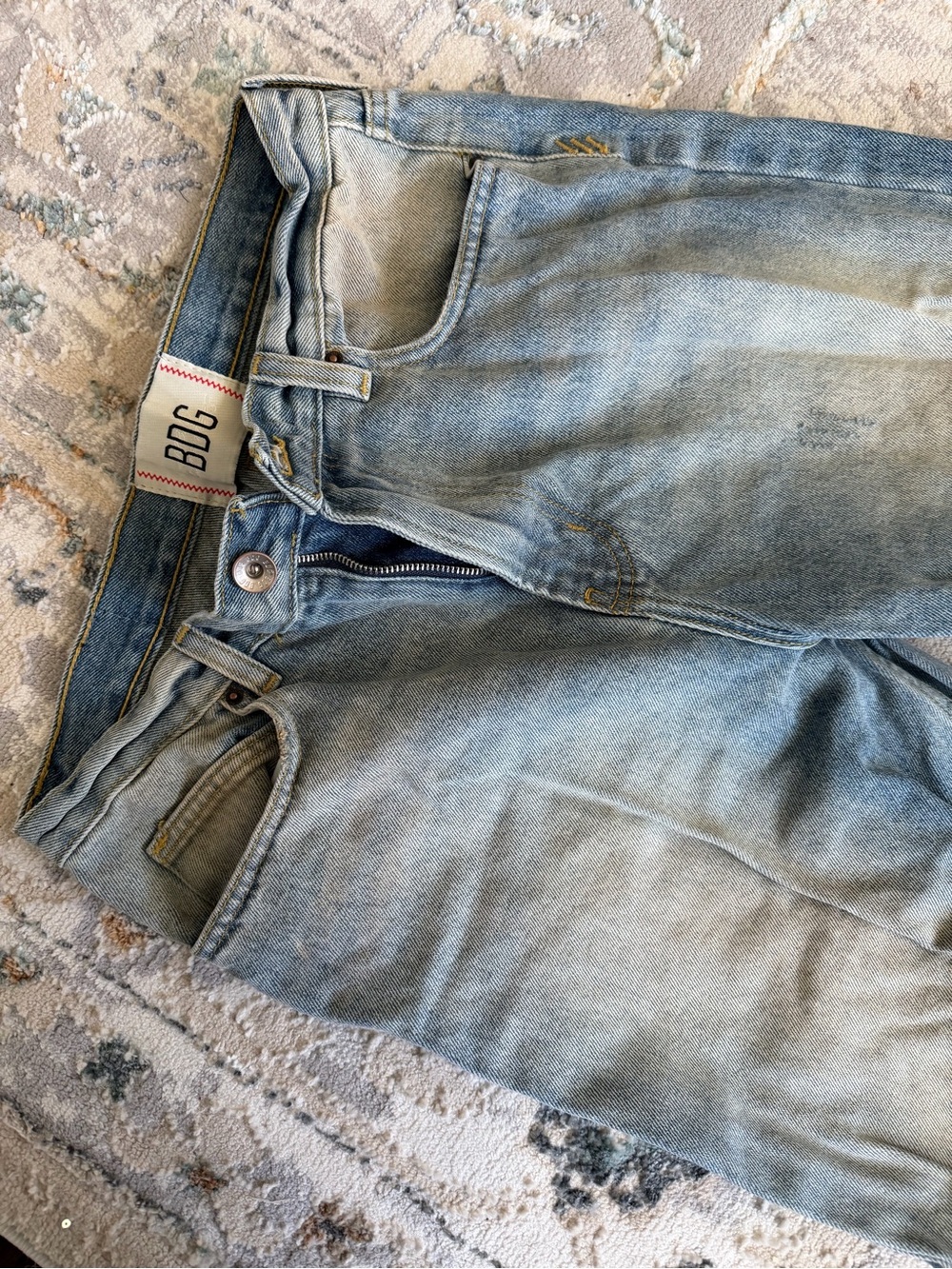 BDG Jeans in Blue Waist 28